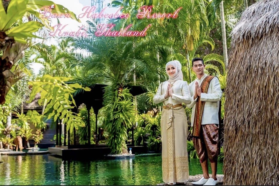 42-inch flat-screen TV with satellite channels, LCD TV