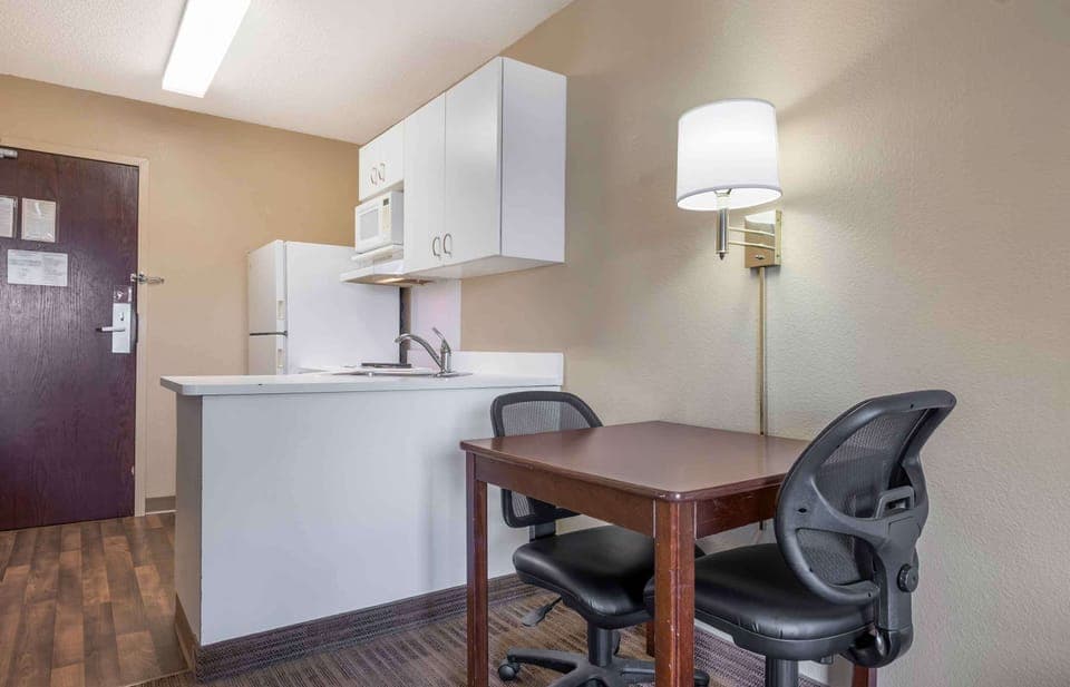 Desk, iron/ironing board, free WiFi, bed sheets