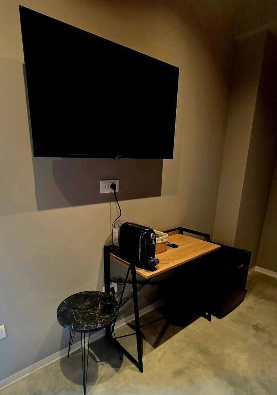 Double Room, 1 King Bed with Sofa bed, Patio | Interior