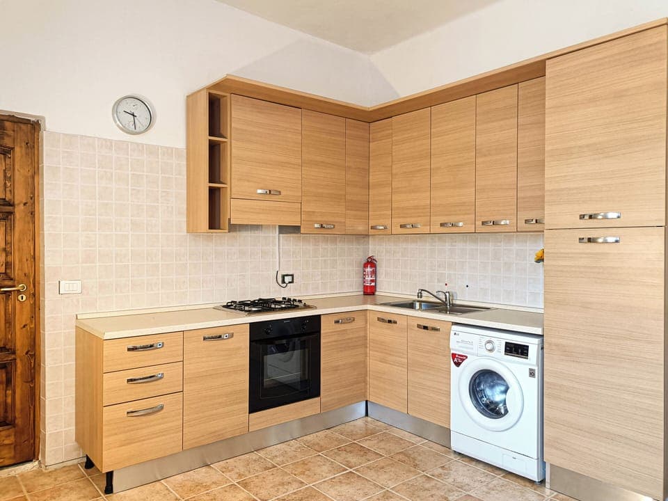 Apartment, 1 Double Bed | Private kitchen