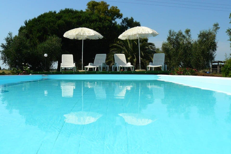 Seasonal outdoor pool