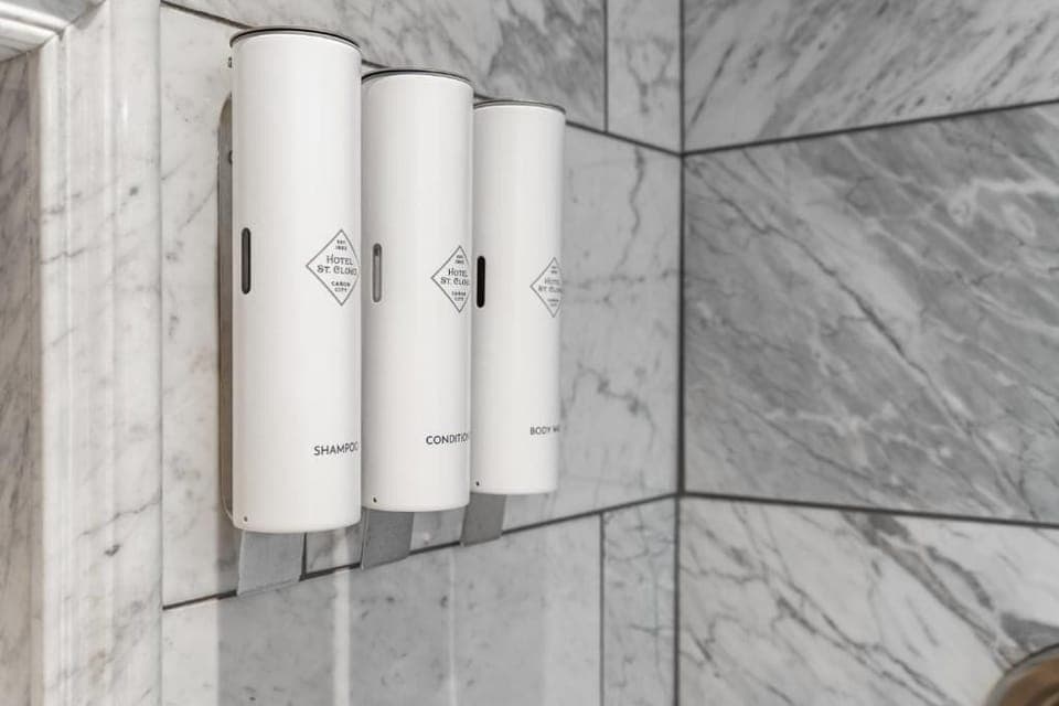 Double Room | Bathroom amenities | Shower, free toiletries, hair dryer, towels