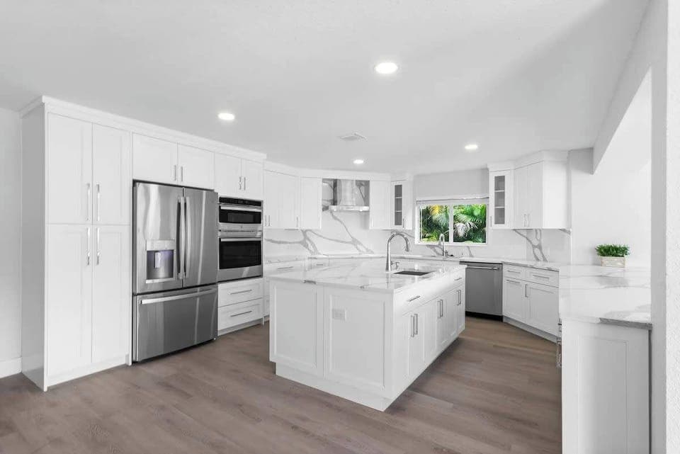 Deluxe Villa | Private kitchen | Coffee/tea maker