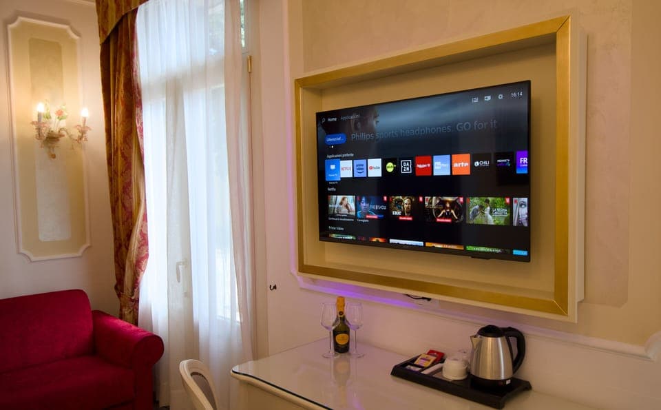 Standard Triple Room, Ensuite, Garden View | Premium bedding, minibar, in-room safe, desk