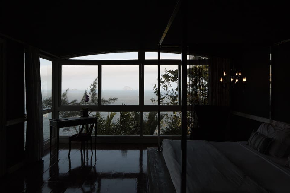 Prestige Suite | Blackout drapes, soundproofing, iron/ironing board