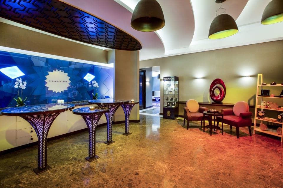 Body treatments, aromatherapy, hot stone massages, deep-tissue massages