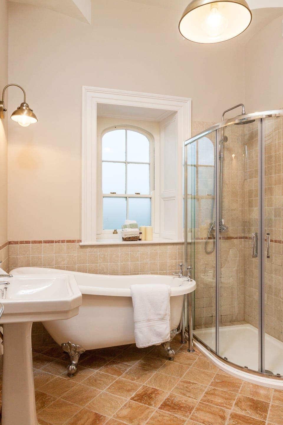 Suite, Private Bathroom (Furlong) | Bathroom