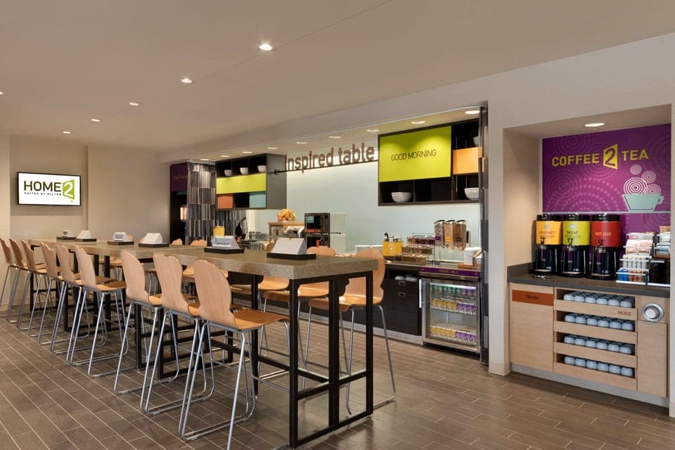 Free daily continental breakfast