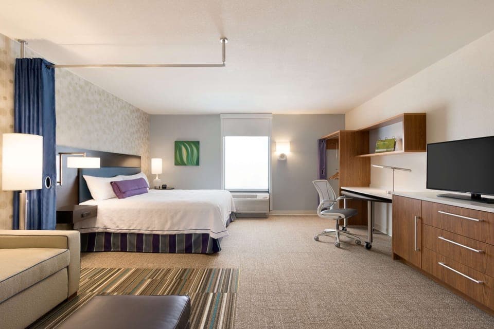 Blackout drapes, iron/ironing board, free cribs/infant beds, free WiFi