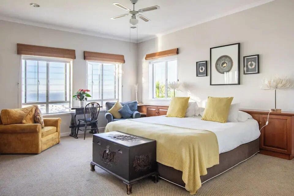 Executive suite | Premium bedding, in-room safe, individually decorated