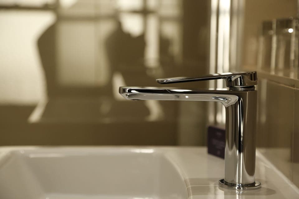 Superior Double Room | Desk, iron/ironing board, bed sheets