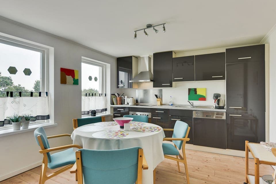 Apartment, 3 Bedrooms | In-room dining