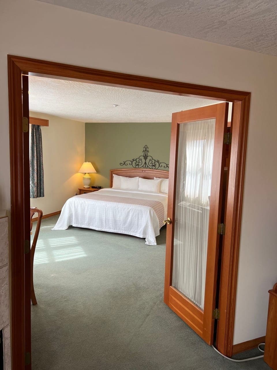 Suite, 1 King Bed with Sofa bed (Maple) | In-room safe, desk, soundproofing, iron/ironing board