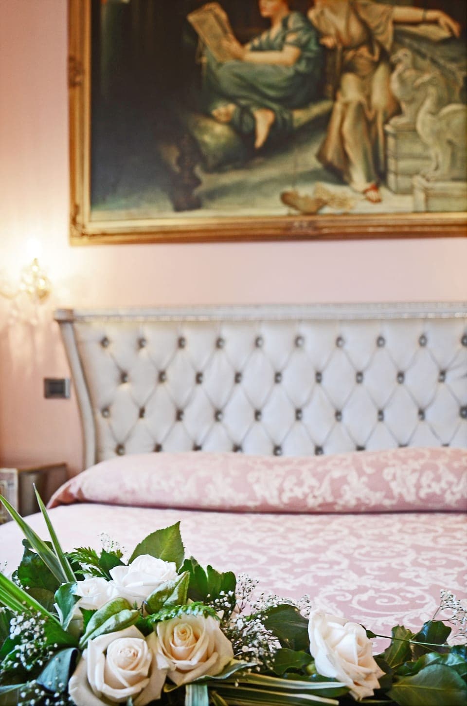 Suite | Premium bedding, pillowtop beds, minibar, in-room safe