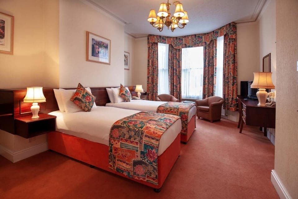 In-room safe, desk, soundproofing, iron/ironing board