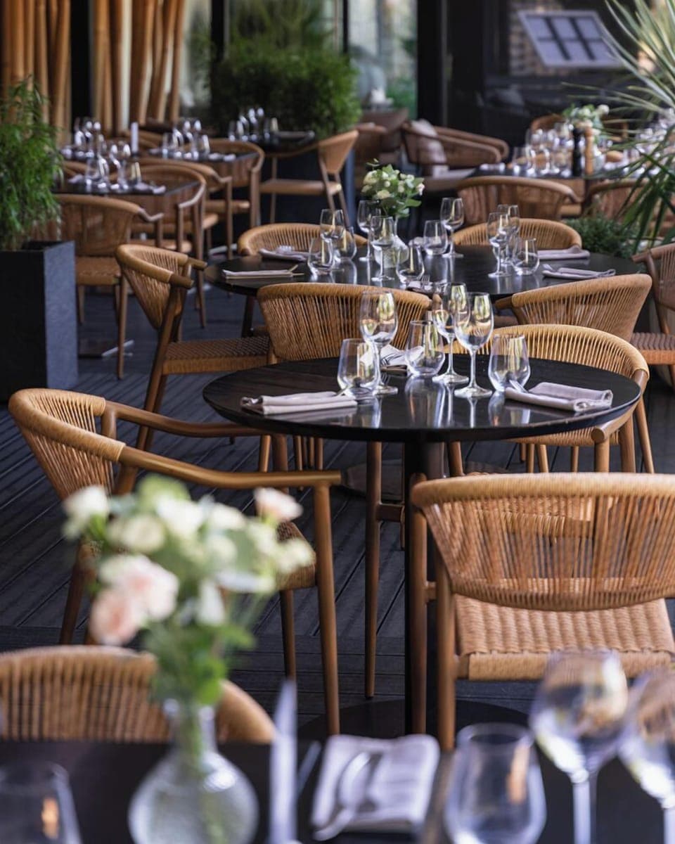 Lunch and dinner served, French cuisine