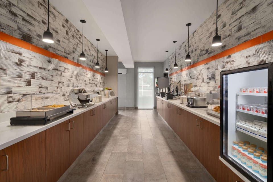 Free buffet breakfast