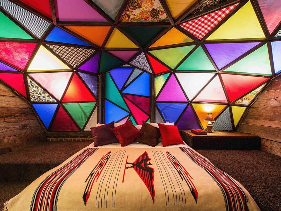 Room (Asleep in the Cyclone) | Premium bedding, down comforters, minibar, in-room safe