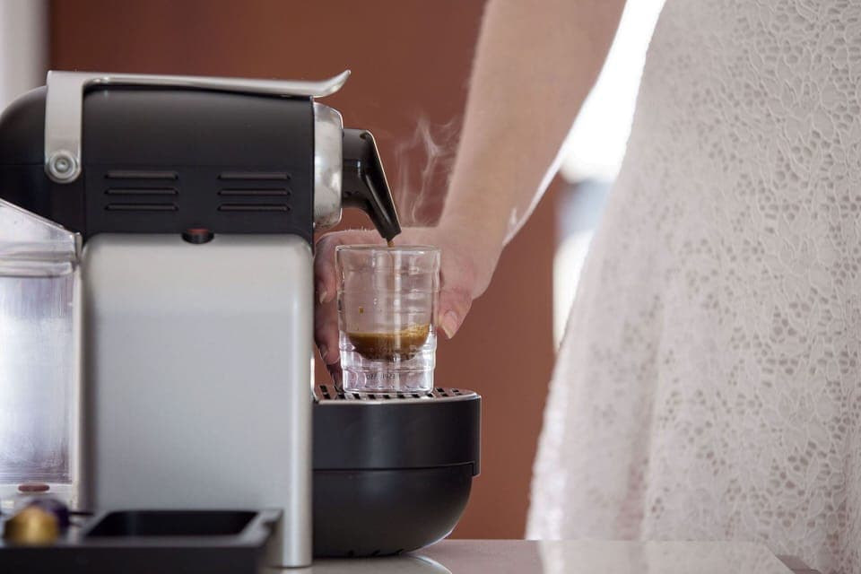 Egyptian cotton sheets, premium bedding, pillowtop beds, minibar