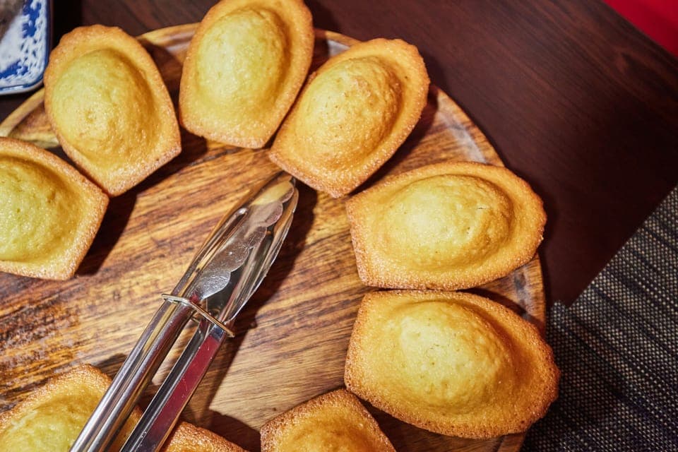 Daily buffet breakfast (EUR 14 per person)