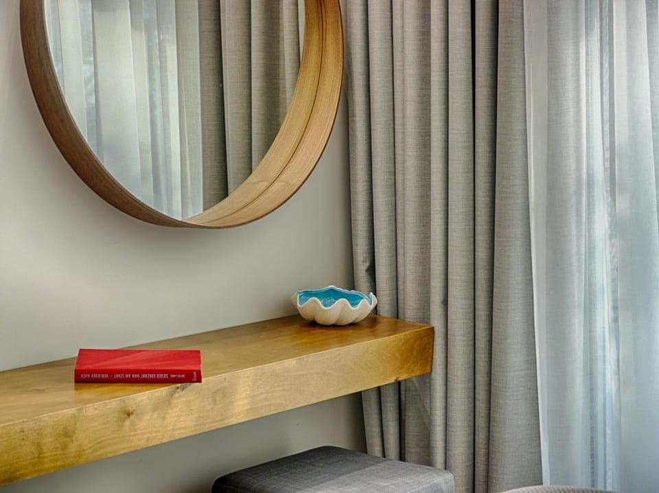 Premium bedding, Select Comfort beds, in-room safe, desk