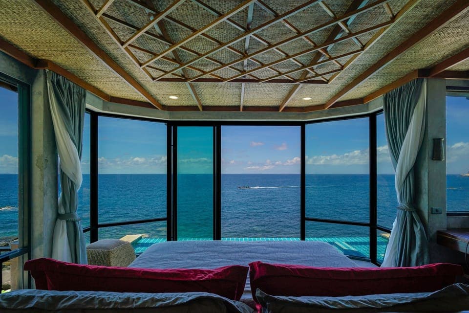 Honeymoon Villa, 1 King Bed, Balcony, Sea View | 1 bedroom, minibar, in-room safe, individually decorated