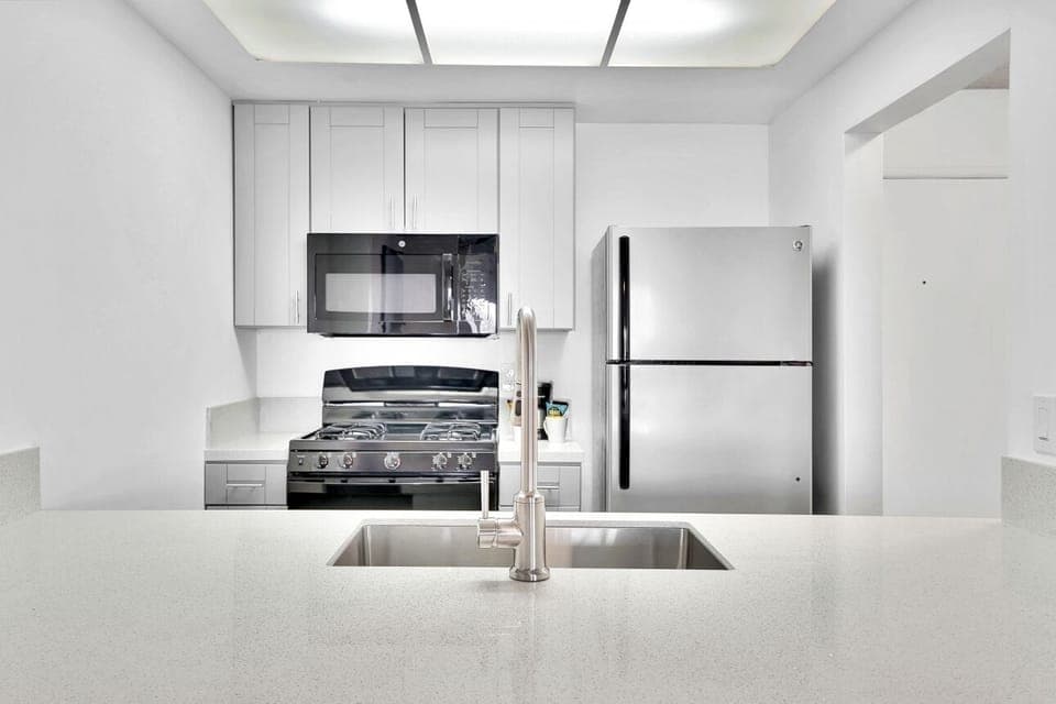 Fridge, microwave, coffee/tea maker