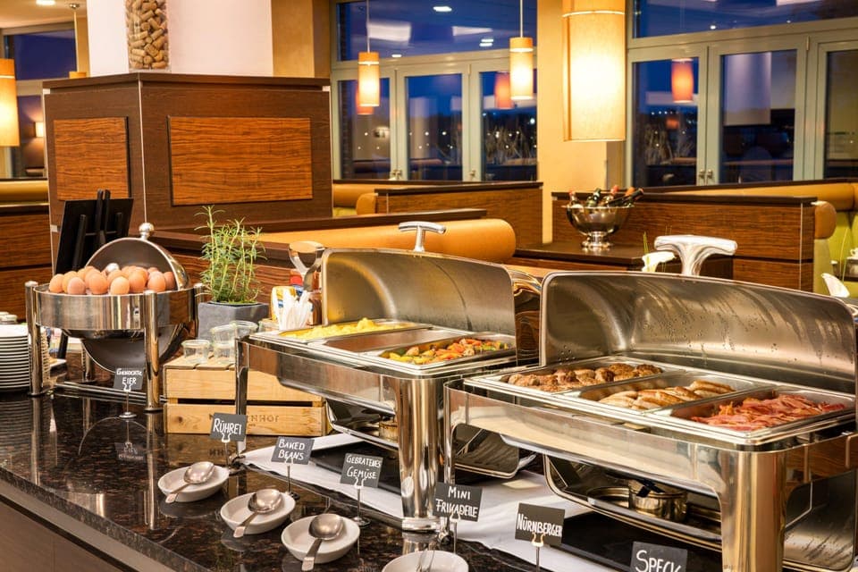 Daily buffet breakfast (EUR 22 per person)