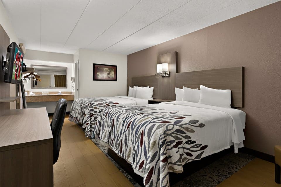 Standard Single Room, 2 Double Beds (Smoke Free) | Desk, blackout drapes, travel crib, free WiFi