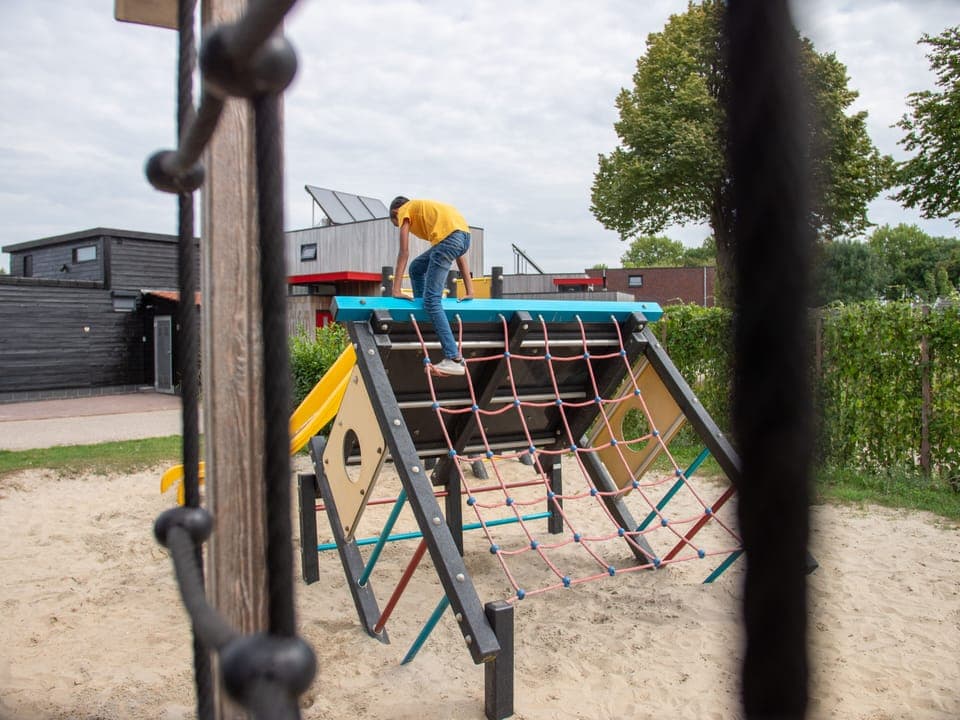 Children's play area - outdoor