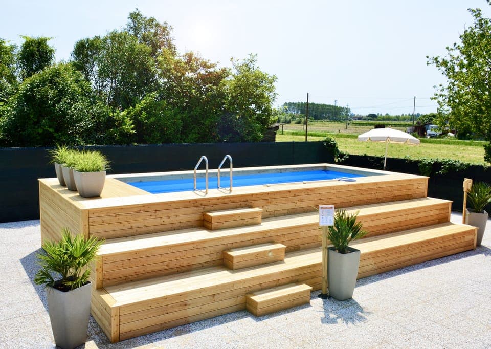 Seasonal outdoor pool