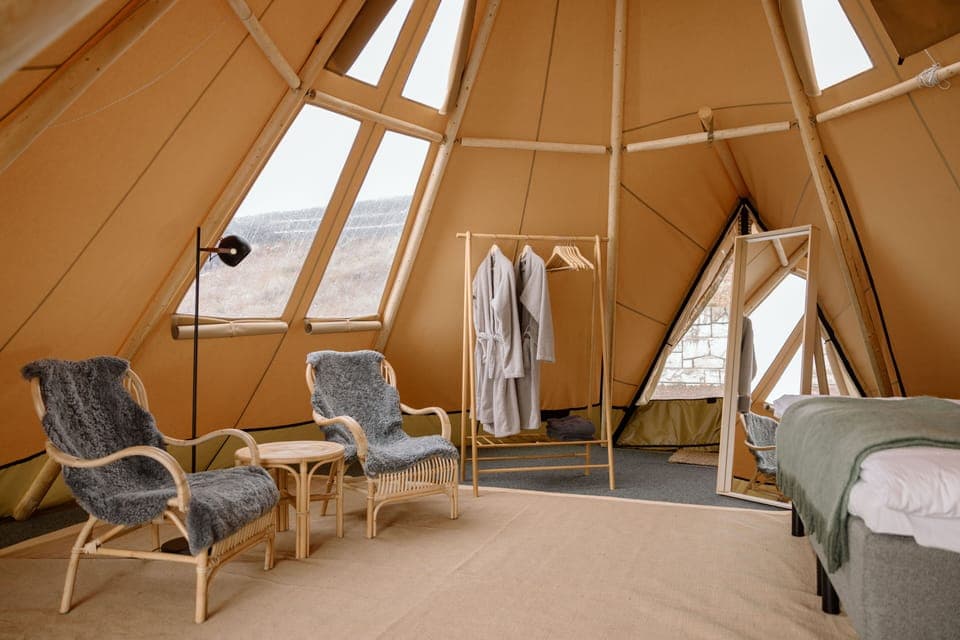 Tent | Bed sheets