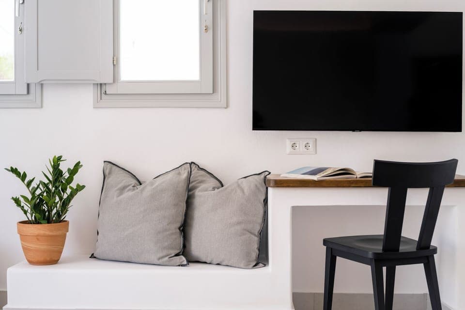 Superior Suite, Private Pool | Minibar, individually furnished, soundproofing, free WiFi