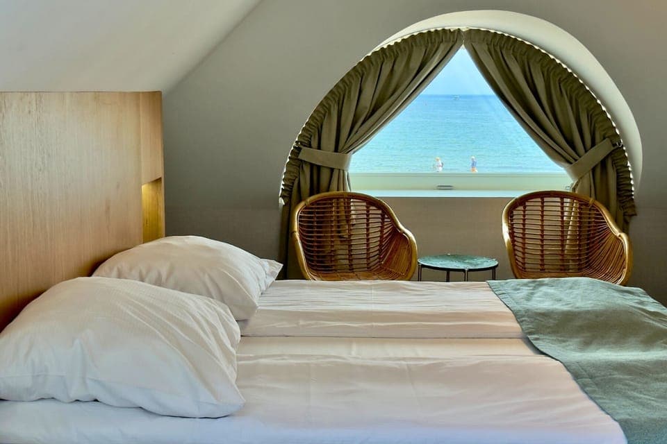 Deluxe Studio Suite, Balcony, Sea View | In-room safe, desk, laptop workspace, blackout drapes