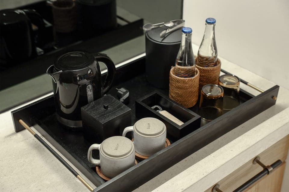 Signature Room (Sadara) | Bathroom | Separate tub and shower, deep soaking tub, free toiletries, hair dryer