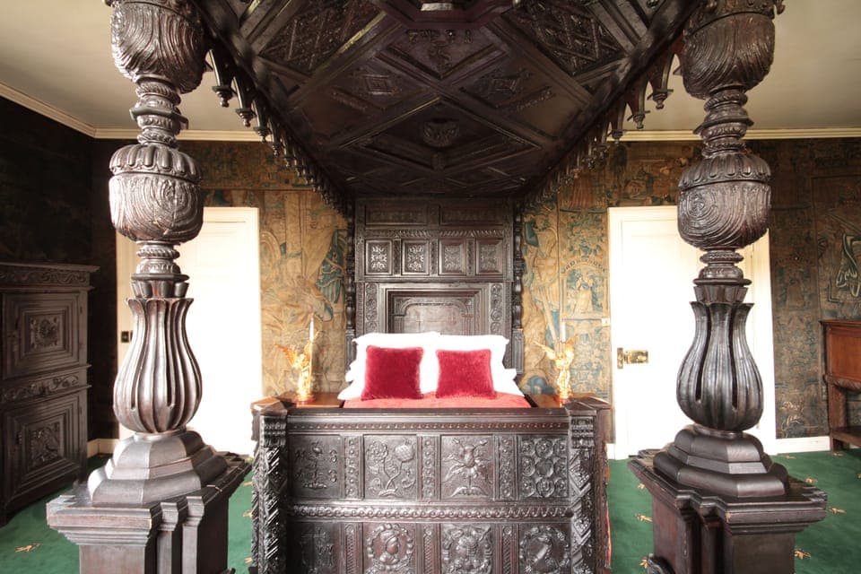 Deluxe Twin Room, Mountain View (Four Poster) | Individually decorated, individually furnished, soundproofing