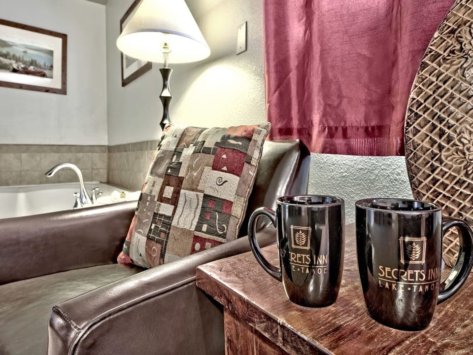 Suite, 1 King Bed (Aspen Suite) | Premium bedding, pillowtop beds, individually furnished, blackout drapes