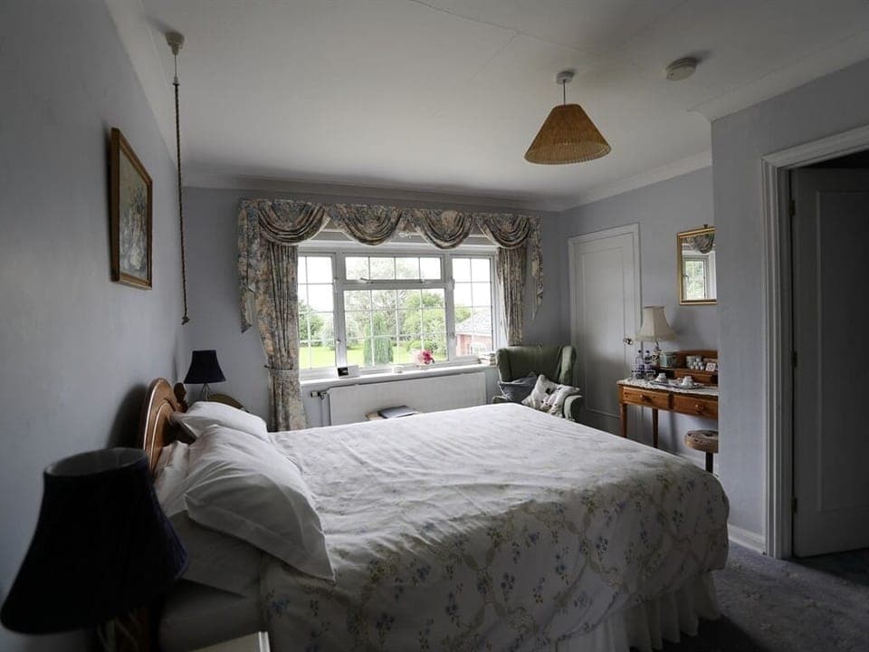 Double Room, Ensuite, Garden View