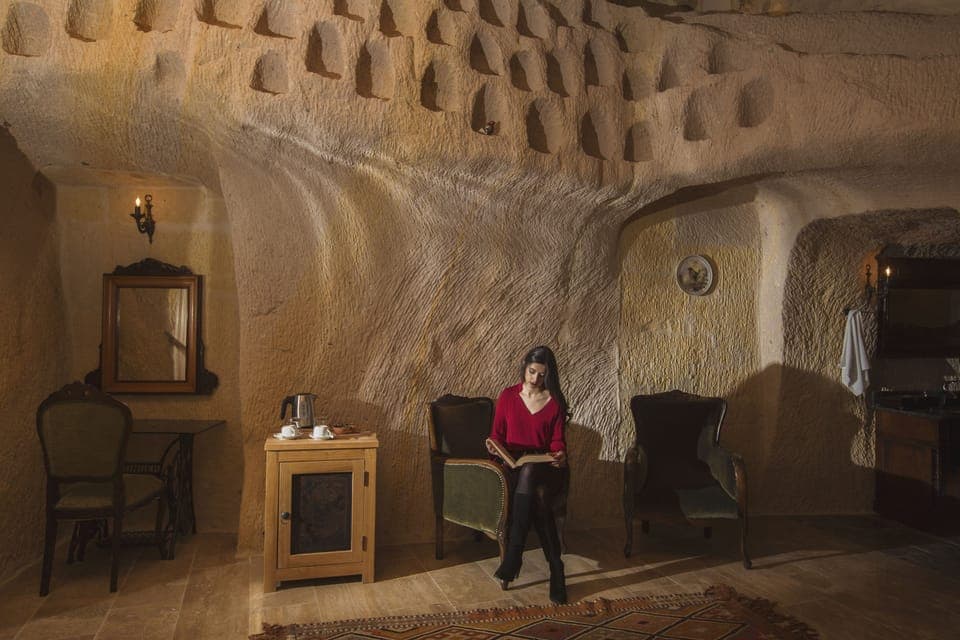 Presidential Cave Suite | Egyptian cotton sheets, premium bedding, down comforters