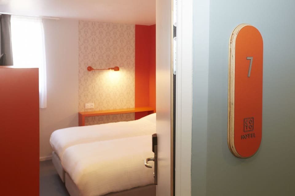 Twin Room | Individually furnished, desk, blackout drapes, soundproofing