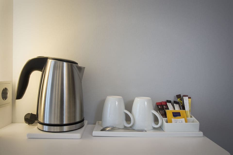 Premium bedding, in-room safe, desk, soundproofing