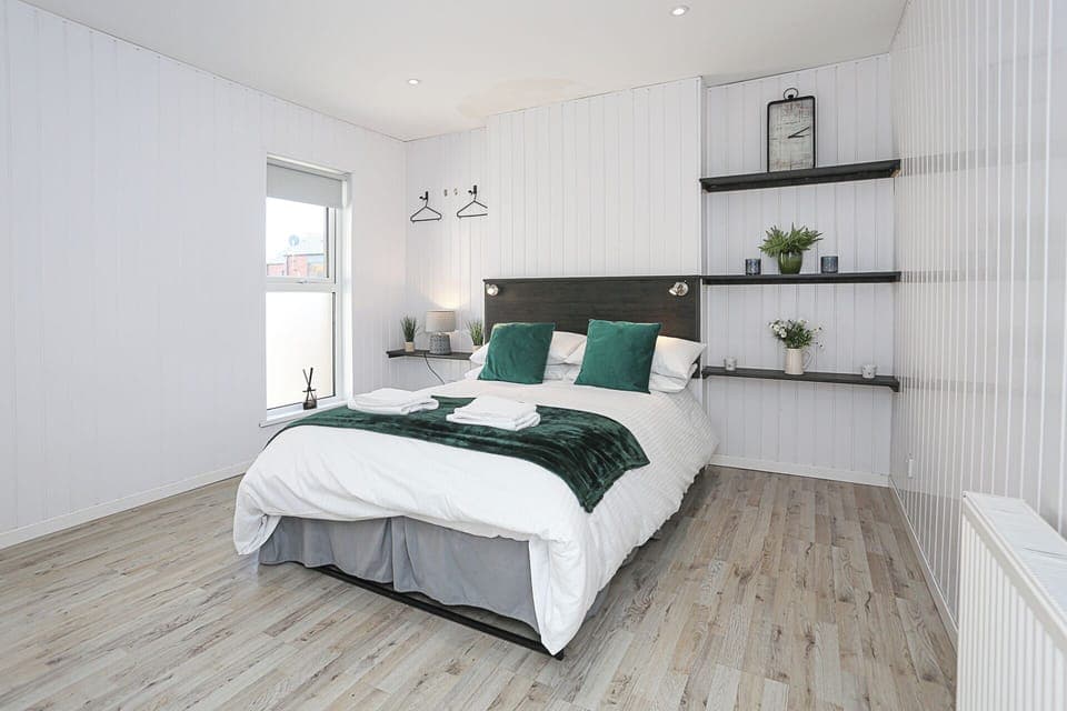 Standard Double Room | Desk, iron/ironing board, free WiFi