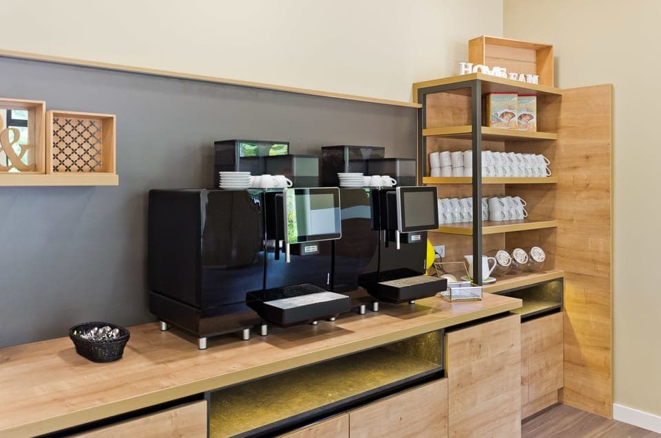 Daily buffet breakfast (EUR 16 per person)