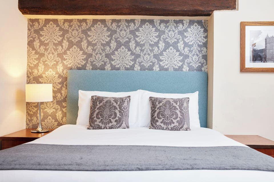 Double Room | Desk, iron/ironing board, free WiFi