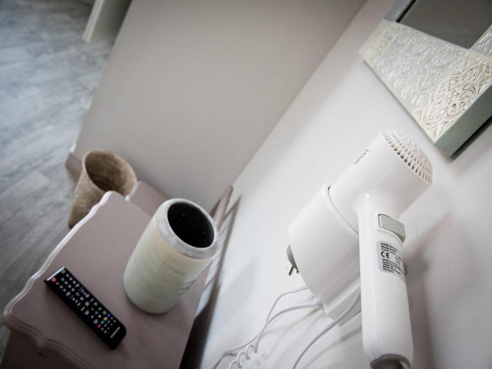 Shower, free toiletries, hair dryer, towels