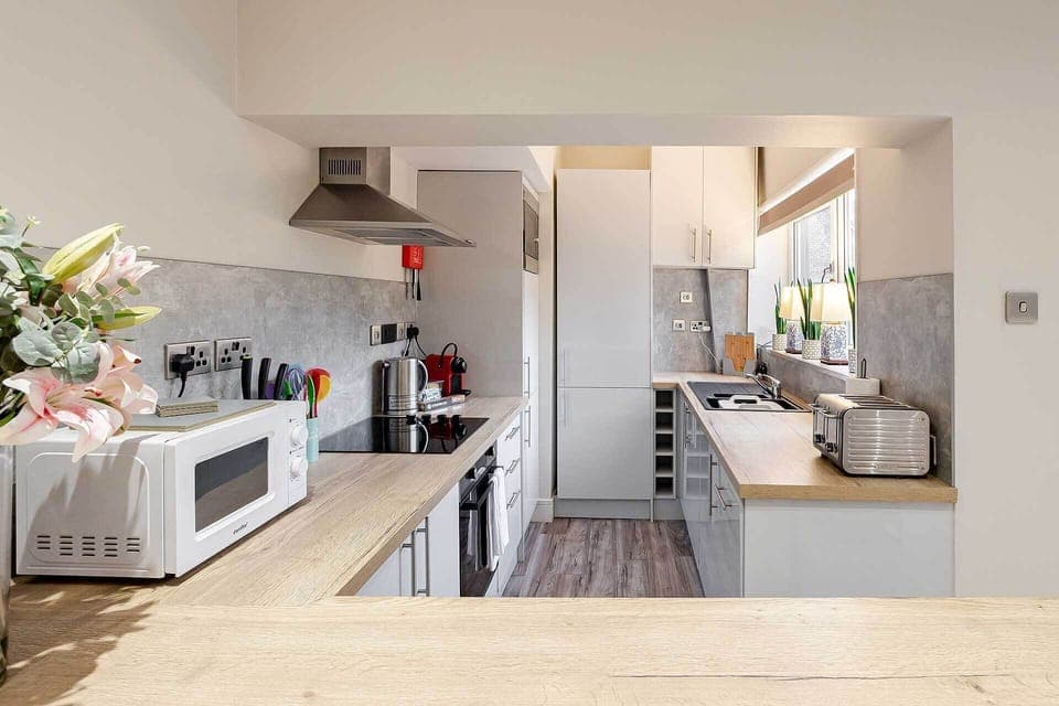 Superior Apartment, Ensuite (12 + 14) | Shared kitchen