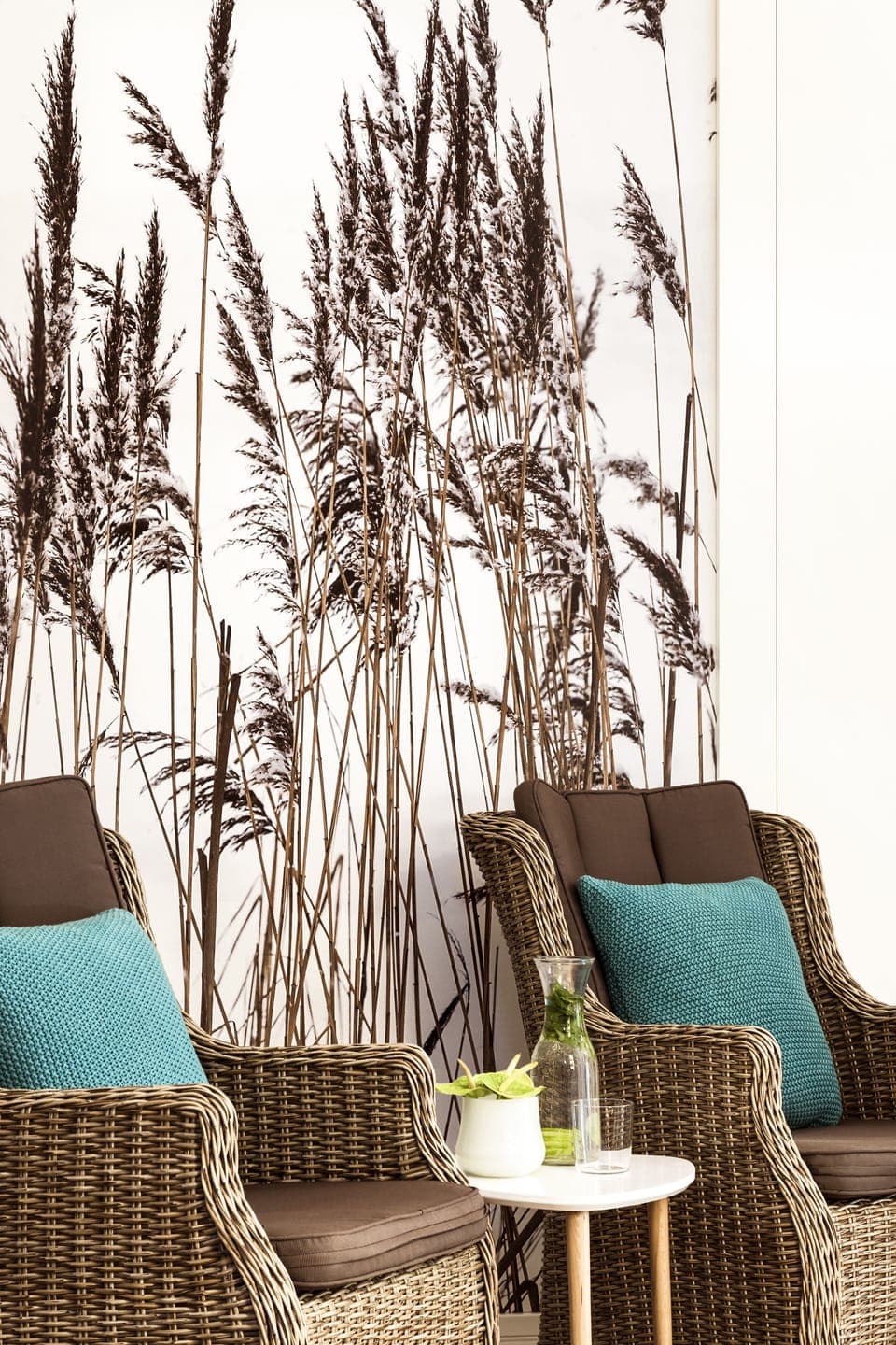 Sauna, steam room, body treatments, aromatherapy, hot stone massages