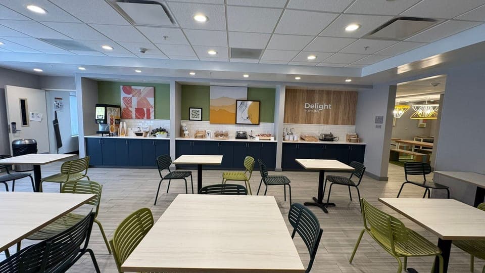 Free daily self-serve breakfast