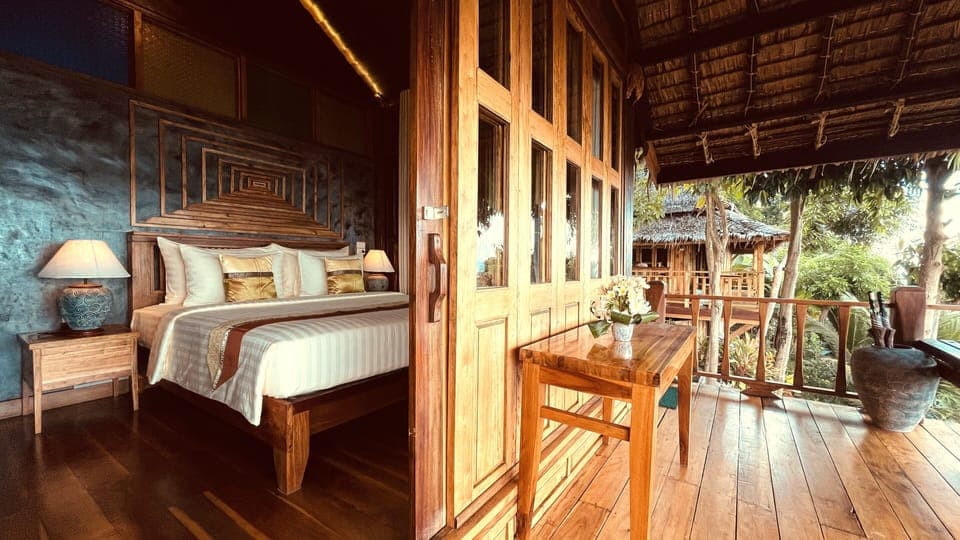 Bungalow with Seaview | Premium bedding, free minibar, in-room safe, blackout drapes