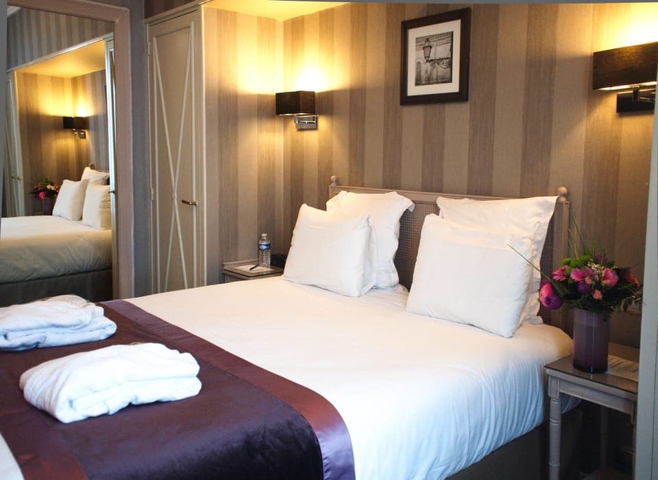 Classic Double or Twin Room | Premium bedding, desk, soundproofing, iron/ironing board